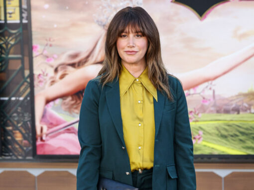 Ashley Tisdale legt regelmäßig Social-Media-Pausen ein Ashley Tisdale legt regelmäßig Social-Media-Pausen ein