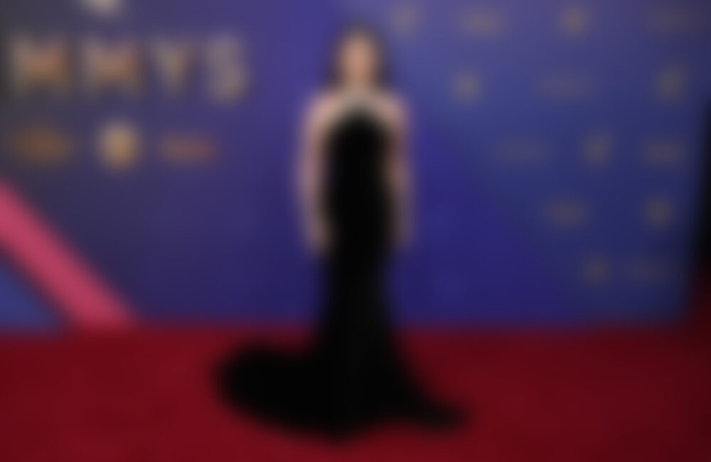 Selena Gomez versprühte ‚mühelose Eleganz und Hochglanz‘ in ihrem Emmy Awards-Outfit