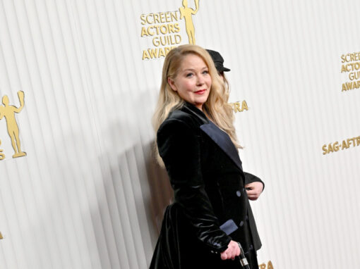 Christina Applegate wegen MS weitgehend ans Schlafzimmer gebunden Christina Applegate wegen MS weitgehend ans Schlafzimmer gebunden