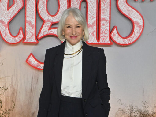 Helen Mirren: Selbstbewusstsein für den roten Teppich im Stripper-Shop gefunden Helen Mirren: Selbstbewusstsein für den roten Teppich im Stripper-Shop gefunden