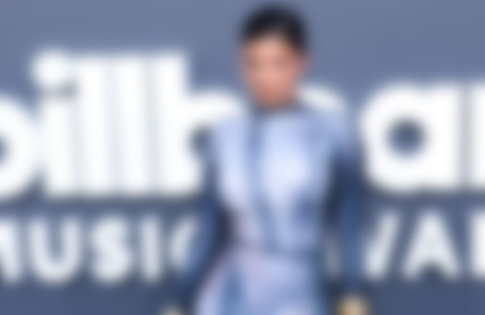 Kylie Jenner wird emotional, nachdem sie Tochter Stormi einen historischen TV-Moment zeigt