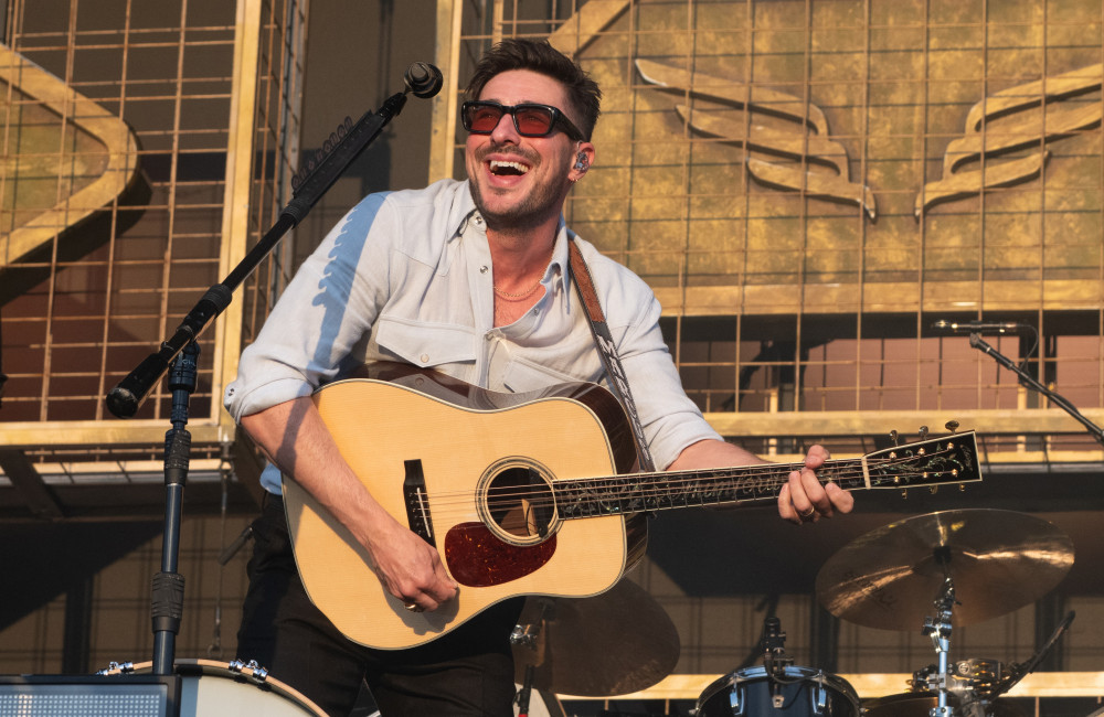 Marcus Mumford erklärt ‚unglaubliche‘ Begegnung mit Kendrick Lamar in Unterwäsche