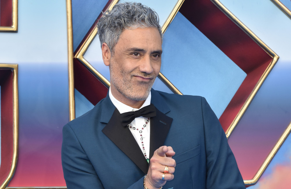 Taika Waititi verspricht: Kein Killerroboter-Klischee in ‚Klara And The Sun‘